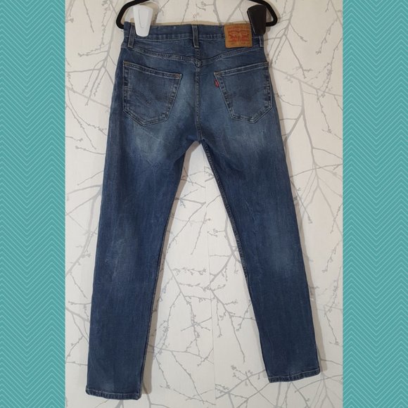 Levi's 502 Medium Wash Mid Rise Tapered Leg Jeans - Picture 7 of 7